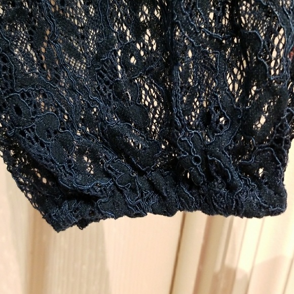 NWT LOFT lace top - Picture 3 of 5